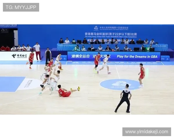 全运会篮球决赛激战正酣 广东队力克山东队成功夺冠 全运会篮球决赛激战正酣 广东队力克山东队成功夺冠