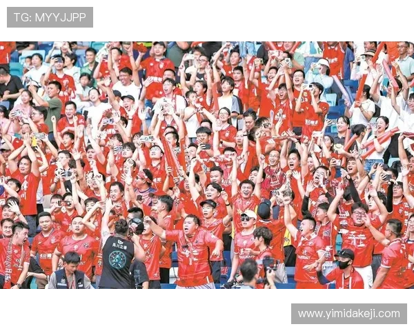 全新赛季揭幕战精彩纷呈 各大球队力争开门红呈现激烈对决 全新赛季揭幕战精彩纷呈 各大球队力争开门红呈现激烈对决