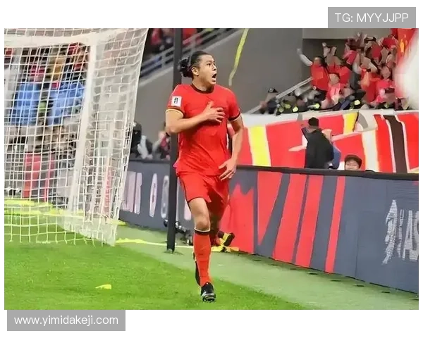 国足新周期集训启动联赛焦点球员状态引发热议备战世预赛主帅用人思路成为关注